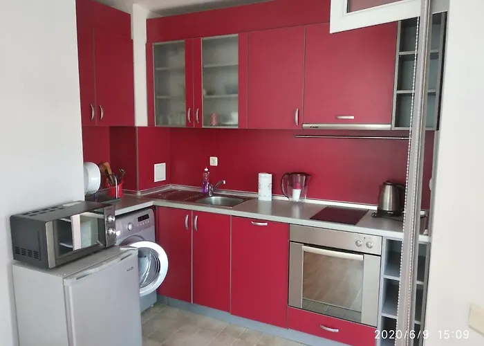 Stoyanovi بريمورسكو